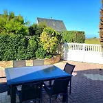 Grande Bord De Villa *