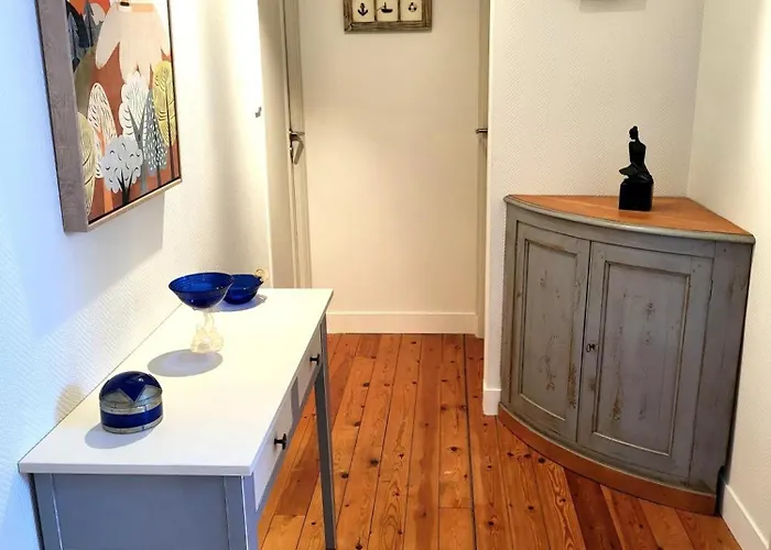 Grande Bord De Villa *