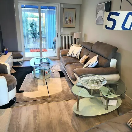 Charmante De Bord De Villa *