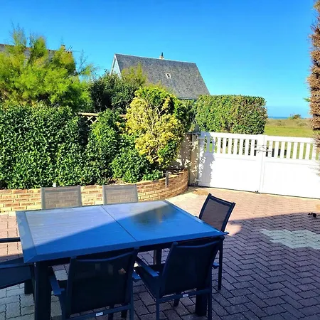 Charmante De Bord De Villa *