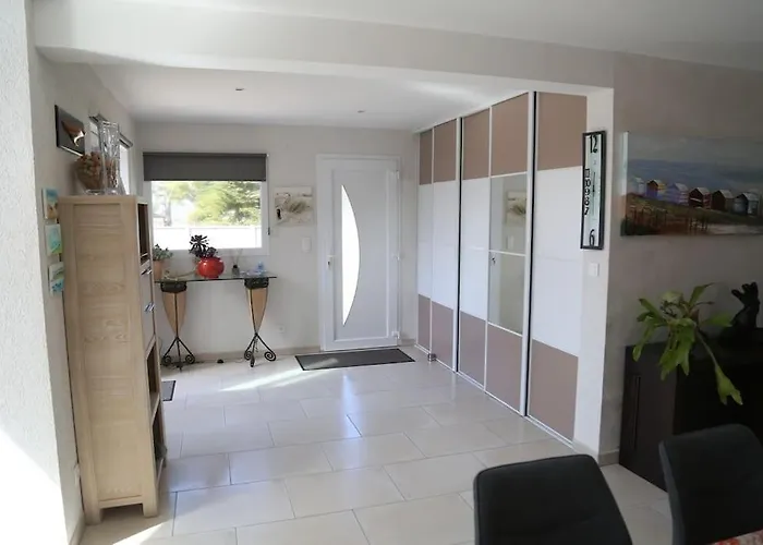 Villa Charmante De Bord De Saint-Germain-sur-Ay