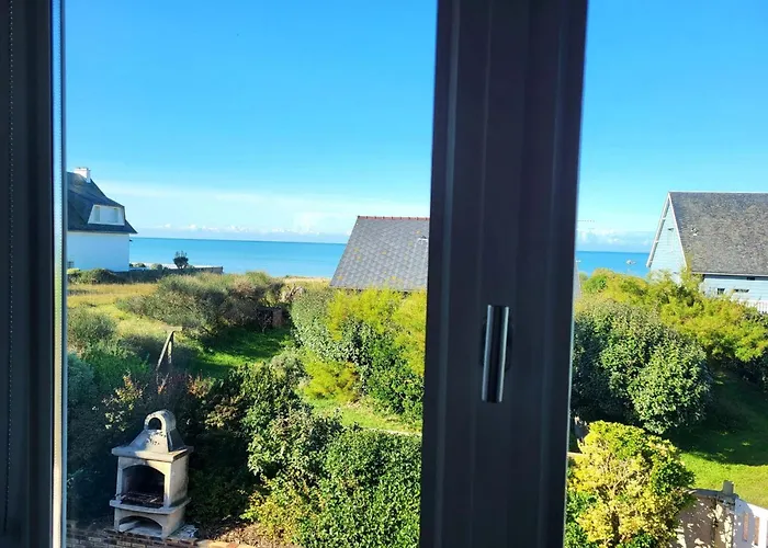 Charmante De Bord De Saint-Germain-sur-Ay