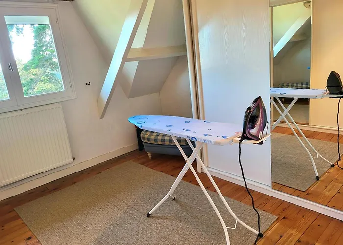 Charmante De Bord De Villa Saint-Germain-sur-Ay